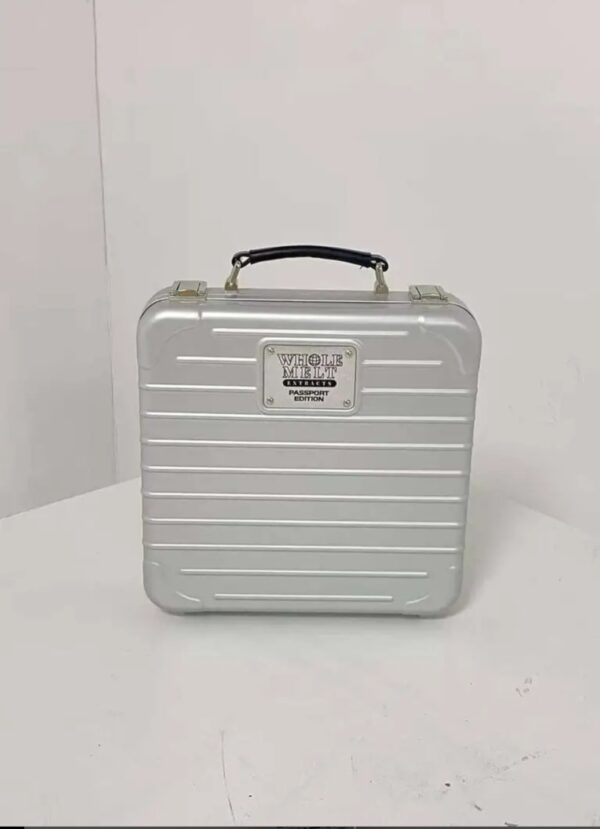 Whole Melt Extracts Passport Edition Phase 3 – Licensed Wax / Live Resin Sugar - Image 3